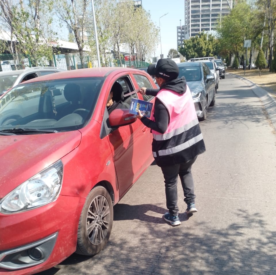 Reparto de volantes en Puebla